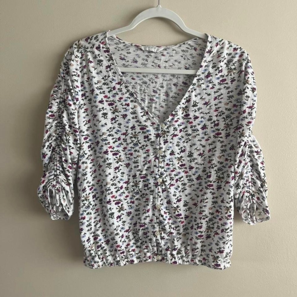 Lucky Brand Floral Ditsy Print Ruched Sleeve Top Size M 100% Cotton